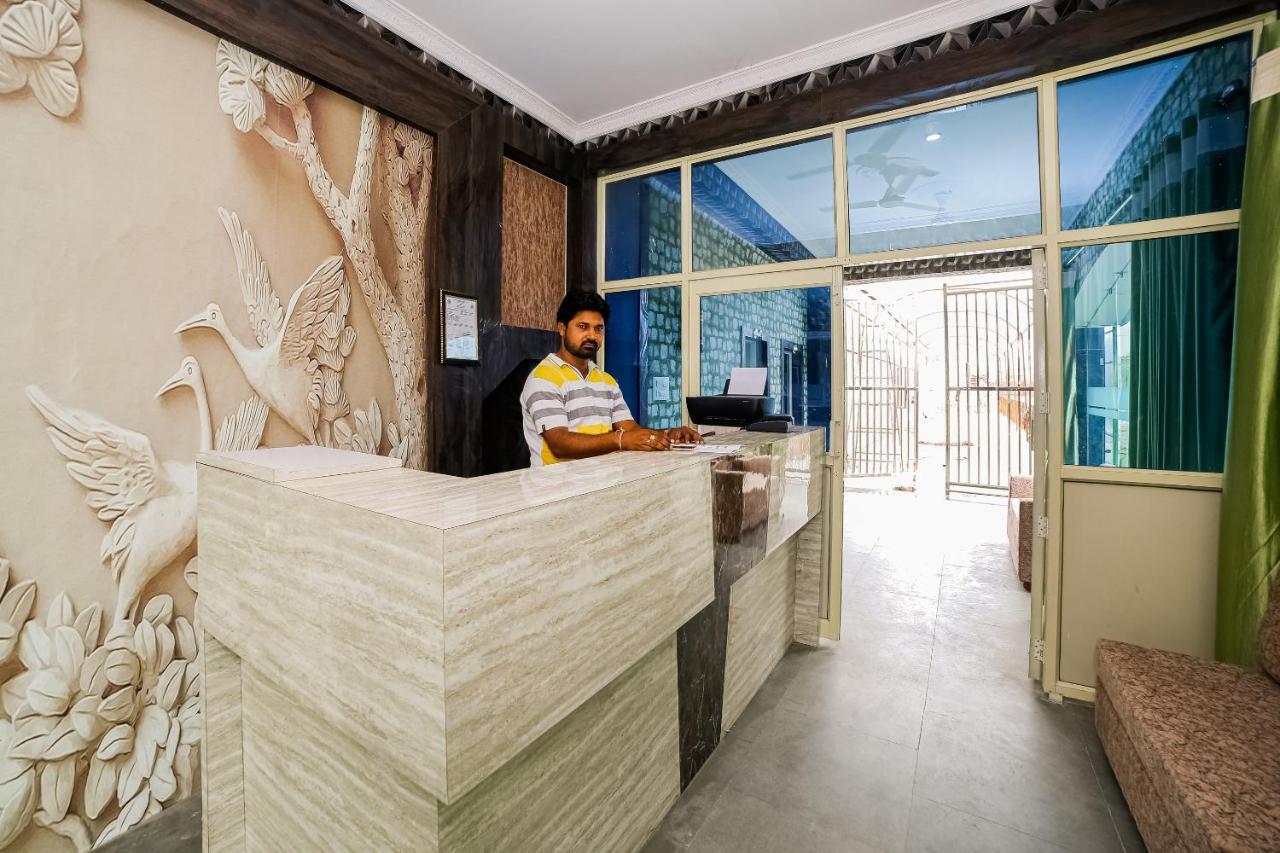 Oyo 41923 Prema Kunj Resort Jhansi Exterior photo
