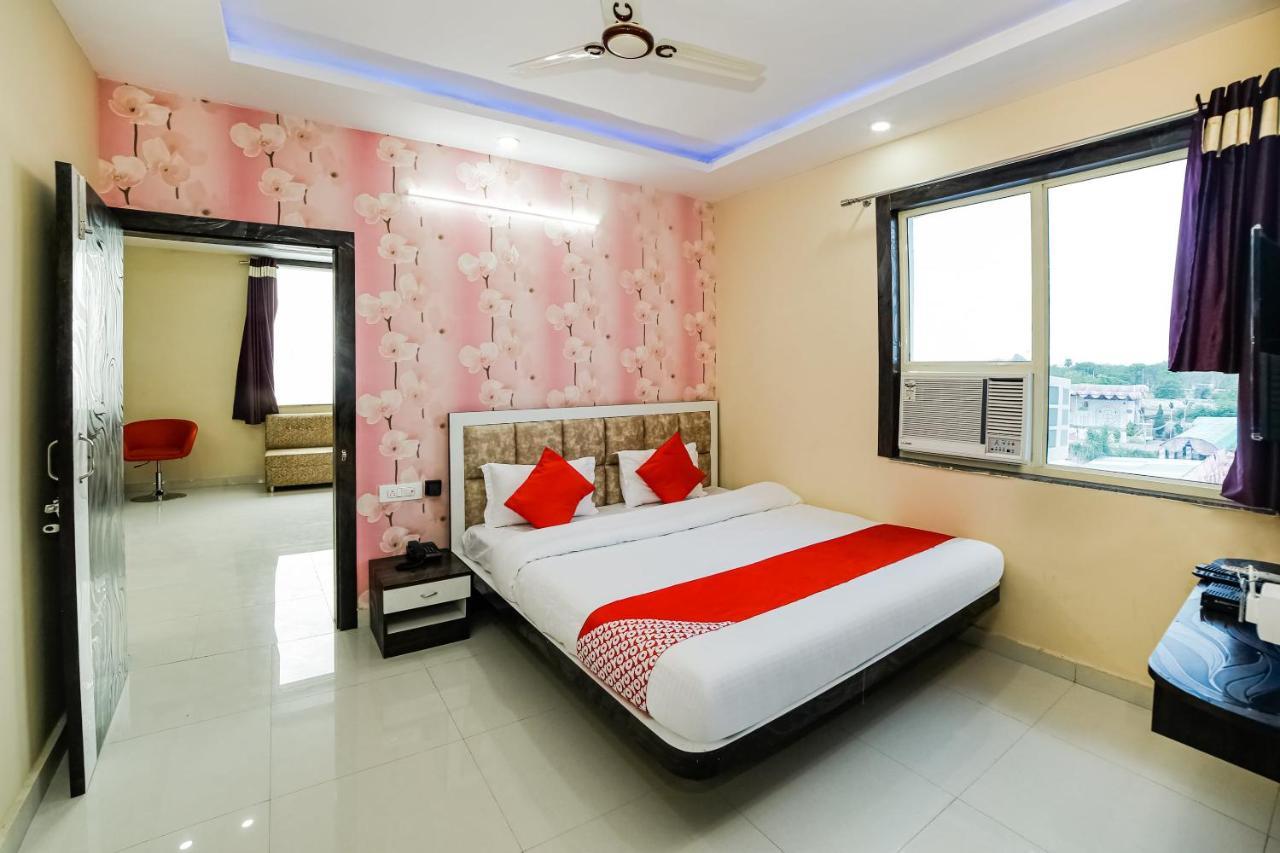 Oyo 41923 Prema Kunj Resort Jhansi Exterior photo