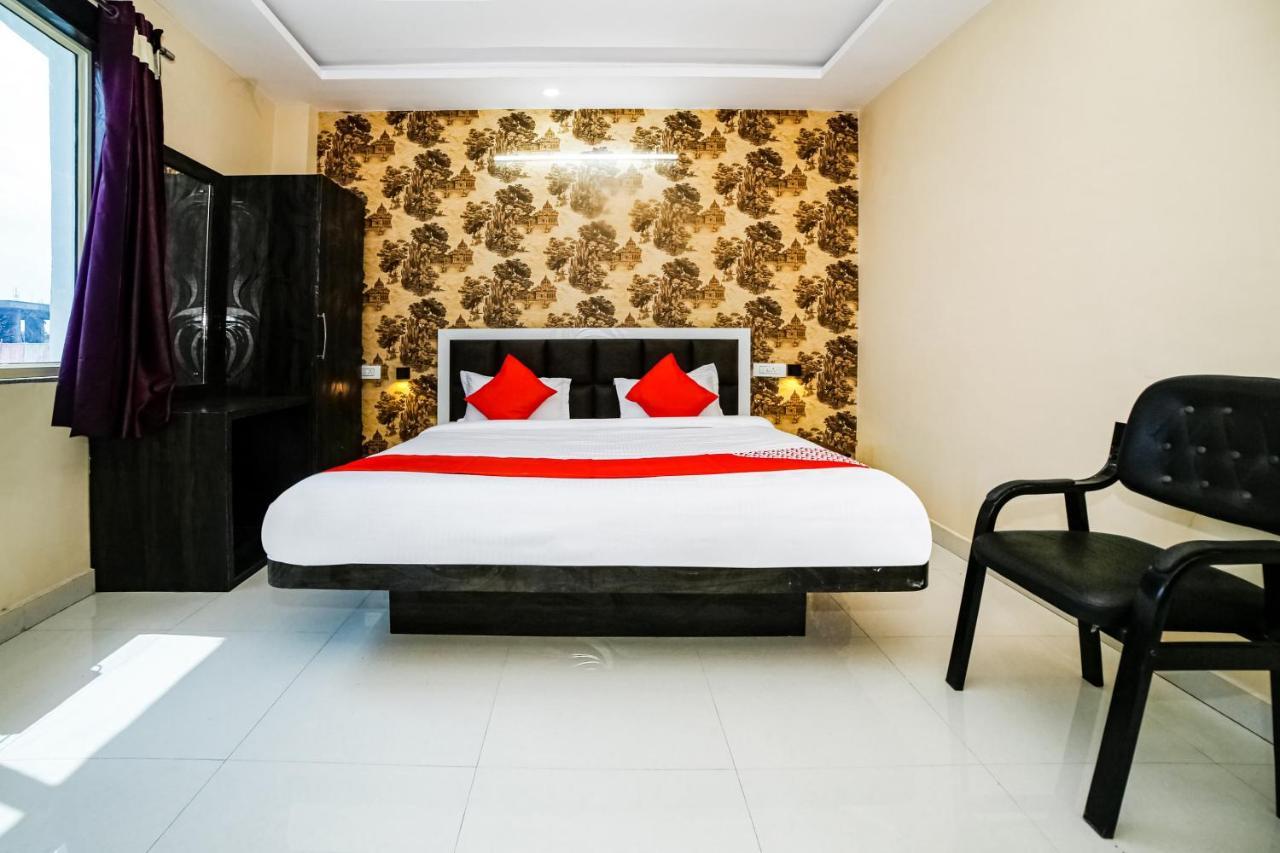 Oyo 41923 Prema Kunj Resort Jhansi Exterior photo