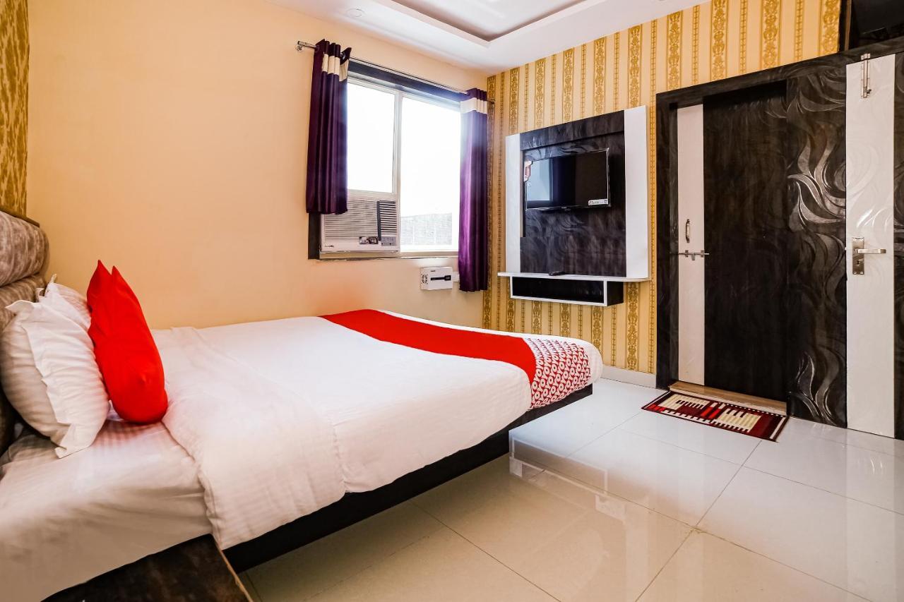 Oyo 41923 Prema Kunj Resort Jhansi Exterior photo