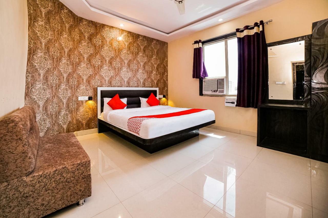 Oyo 41923 Prema Kunj Resort Jhansi Exterior photo